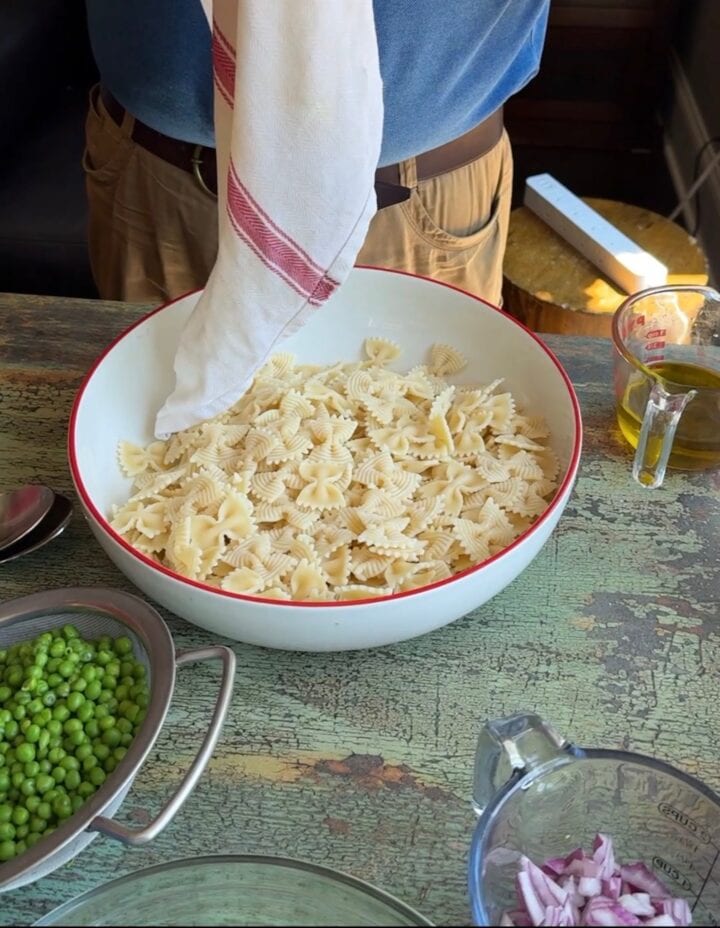 farfalle pasta in a large serving bowl
