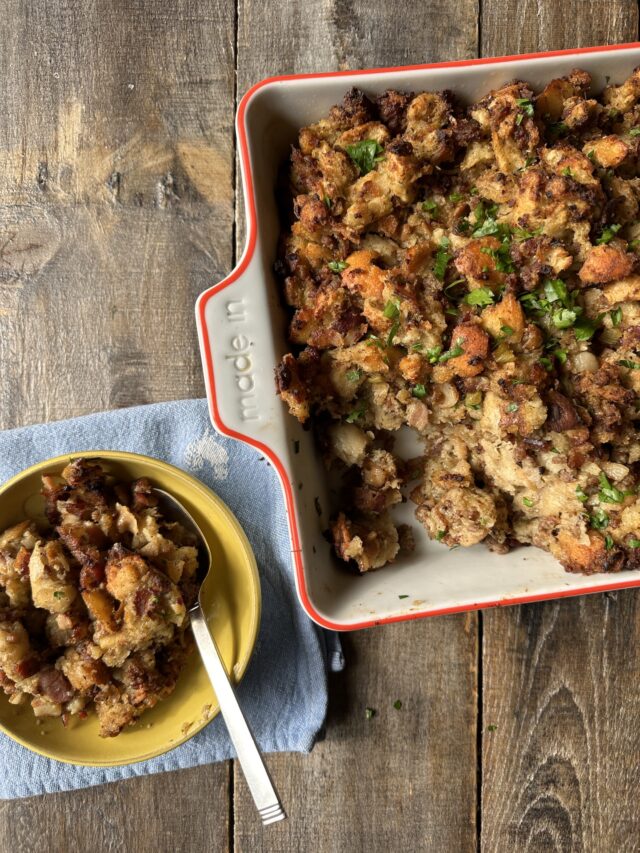 An Easy Sage & Sausage Stuffing Recipe From Roy